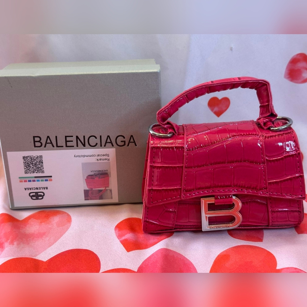 B Pink Croc-Embossed Women's Bag With Box